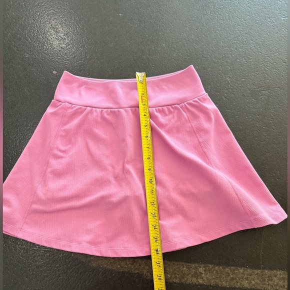 Fila Pink Skort – Size Medium Great pre-owned condition. - Picture 9 of 9